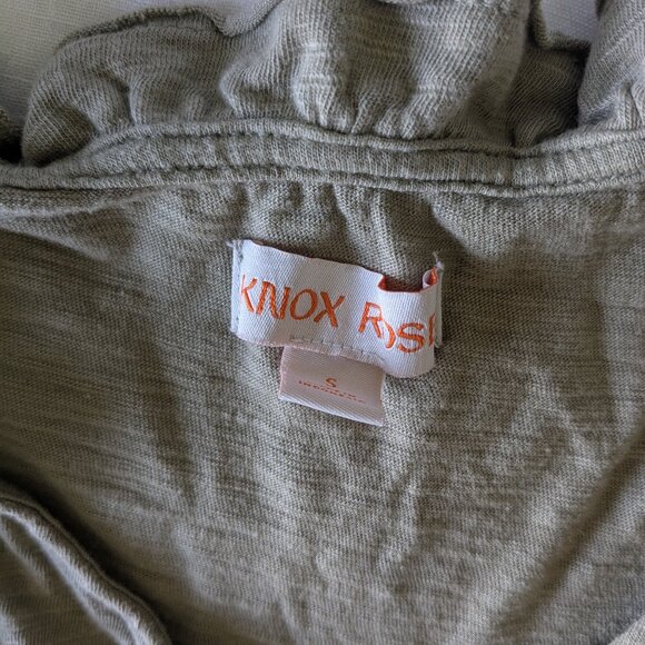 Olive moss green sleeveless top - Picture 2 of 3